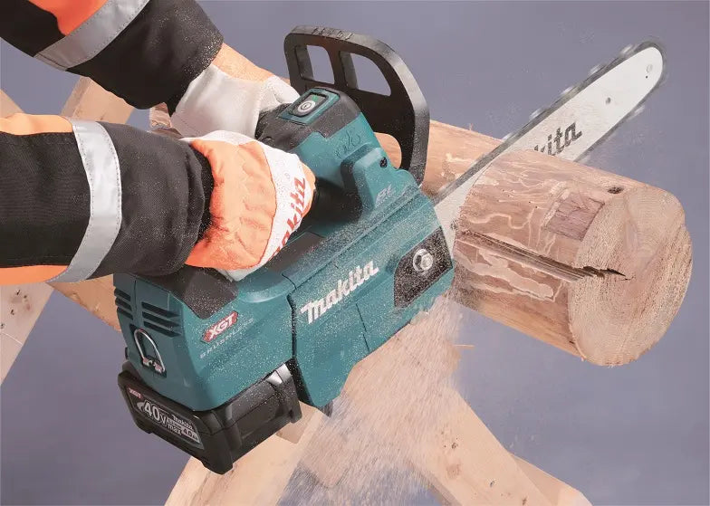 Makita Utensili - Motosega a batteria 40V 25 cm, 1x batteria Li-ion XGT 4,0 Ah, caricabatterie UC002GM102